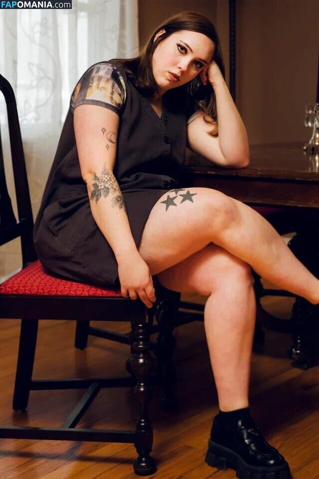 Soccer Mommy / Sophia Allison / soccermommyband Nud OnlyFans  Fotografie scursă #7