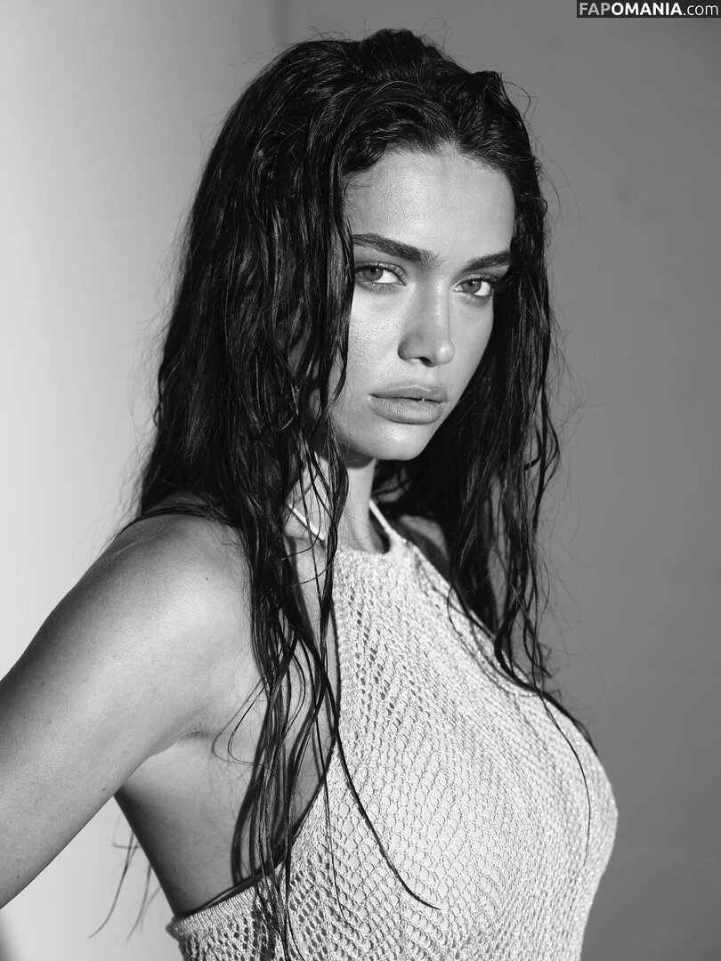 Sophia Chugranis / sophia.chugranis / sophiachugranis Nud OnlyFans  Fotografie scursă #16