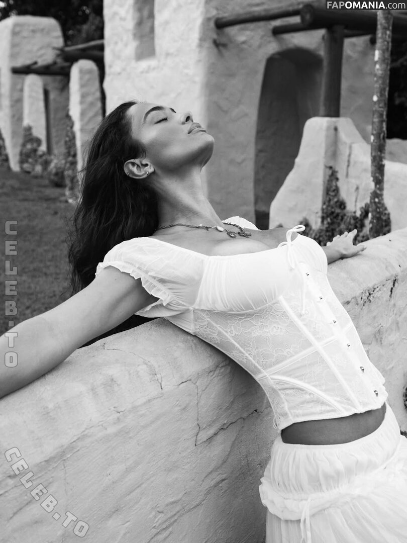 Sophia Chugranis / sophia.chugranis / sophiachugranis Nud OnlyFans  Fotografie scursă #27