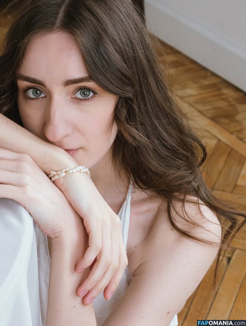 Sophie Lents / SophieLents / https: Nud OnlyFans  Fotografie scursă #3