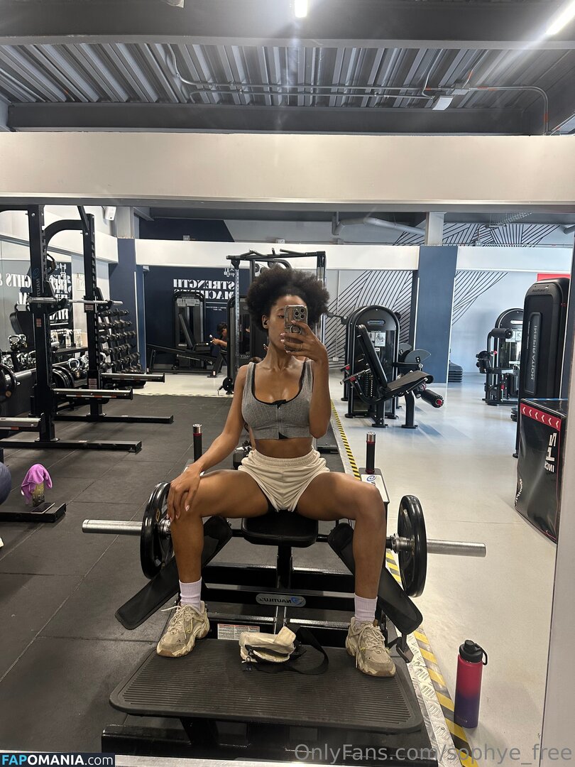 sophye_free / sophyesefrin Nud OnlyFans  Fotografie scursă #4