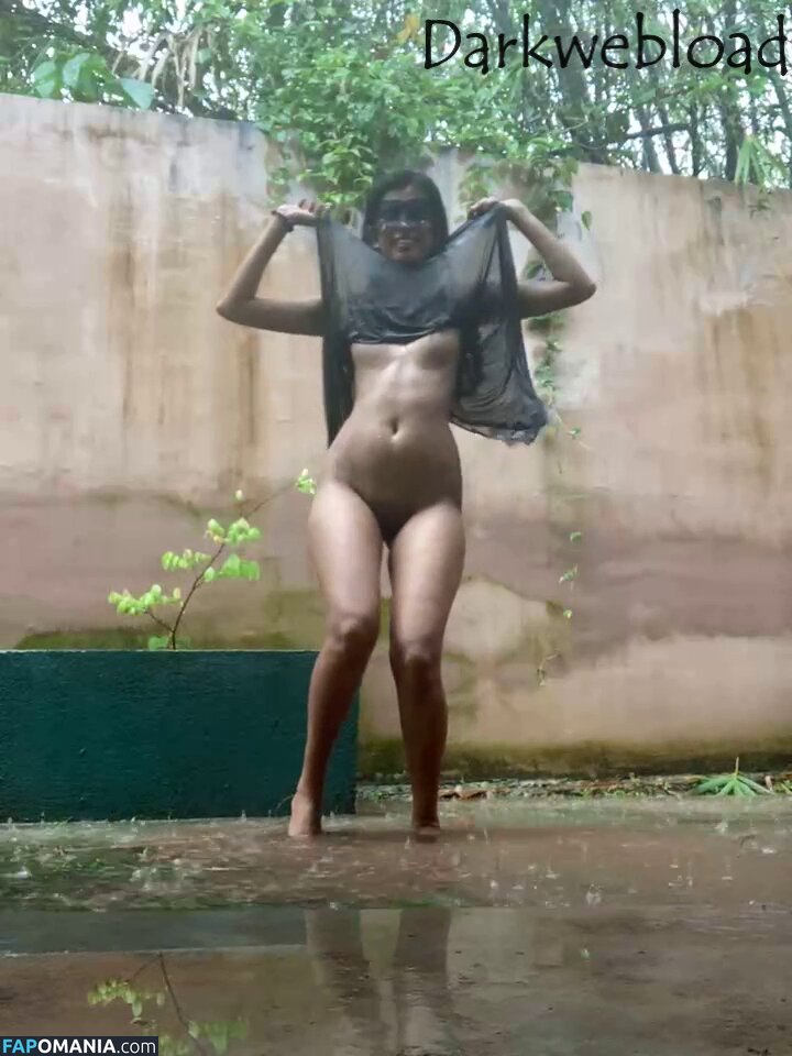 Sri Lanka / Sri Lankan Girls / hashini.guruge / poojaniperera Nud OnlyFans  Fotografie scursă #113