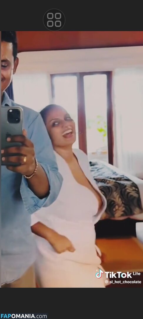 Sri Lanka / Sri Lankan Girls / hashini.guruge / poojaniperera Nud OnlyFans  Fotografie scursă #134