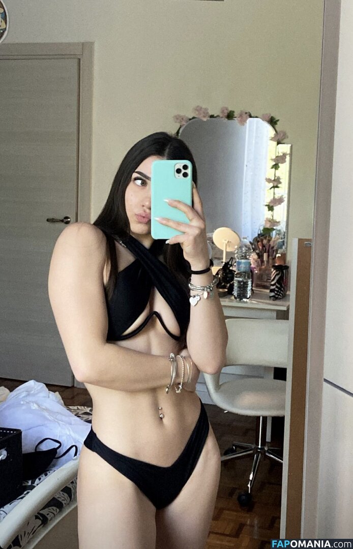 Stella Caldirola Nud OnlyFans  Fotografie scursă #4