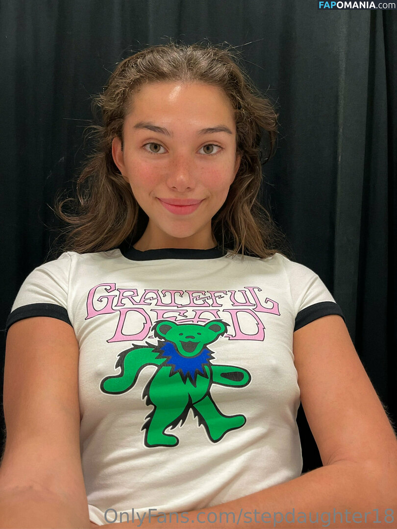 brianmcc23 / stepdaughter18 Nud OnlyFans  Fotografie scursă #19
