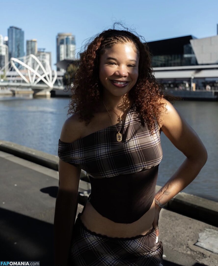 Storm Reid / stormikush / stormreid Nud OnlyFans  Fotografie scursă #482