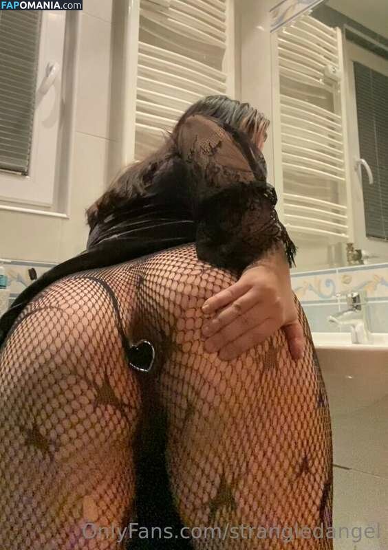 strangledangel Nud OnlyFans  Fotografie scursă #7