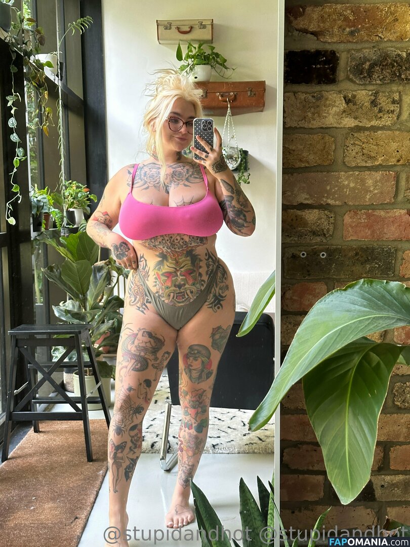 krispypinaham / stupiderandhotter Nud OnlyFans  Fotografie scursă #6