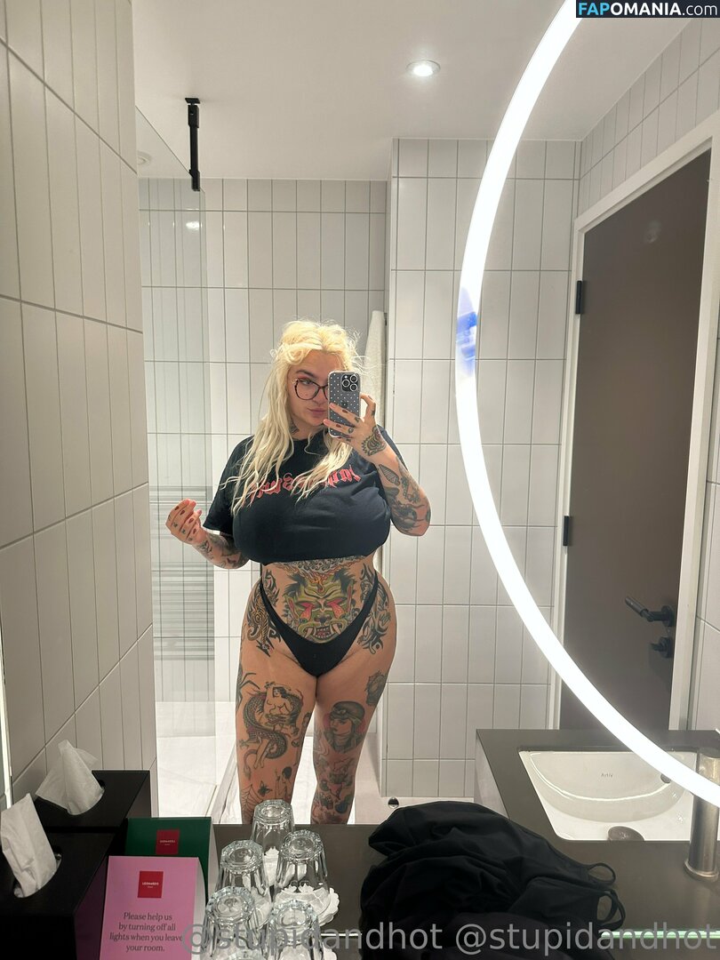 krispypinaham / stupiderandhotter Nud OnlyFans  Fotografie scursă #9