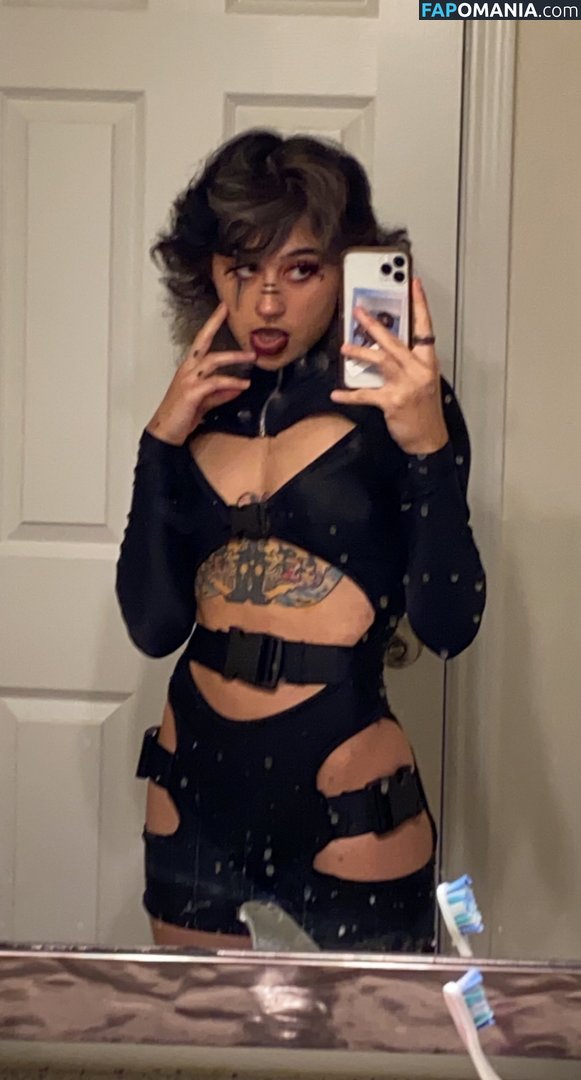 Azmideus / Suedmza / xslxtx Nud OnlyFans  Fotografie scursă #14