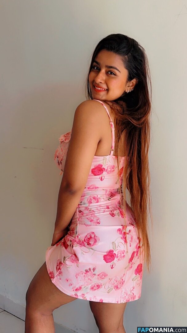 Suhana Khan / __suhuuu__ Nud OnlyFans  Fotografie scursă #4