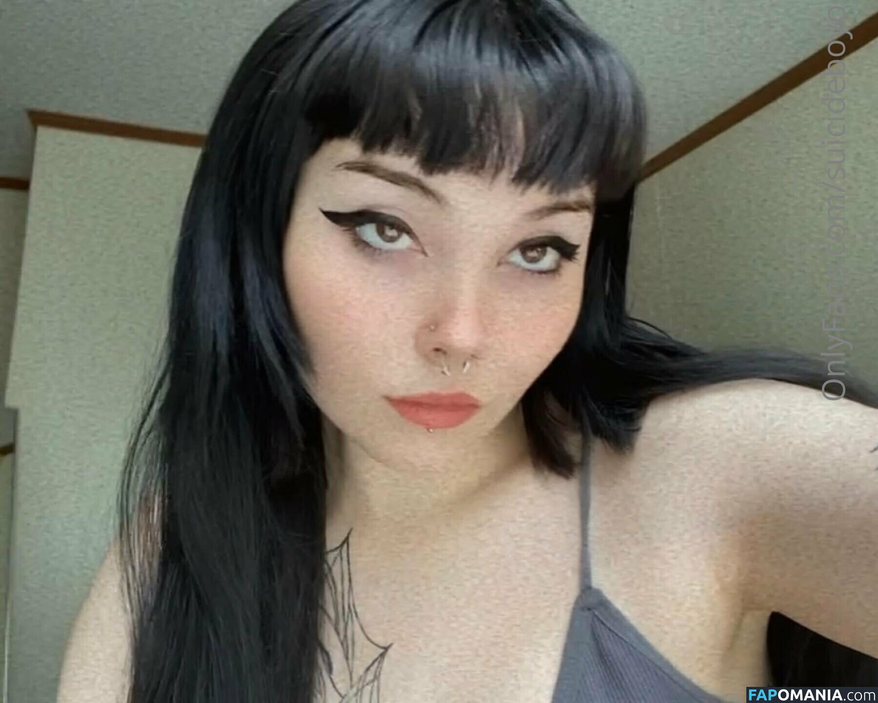 Suicideboyo / https: / kreature_girl Nud OnlyFans  Fotografie scursă #2