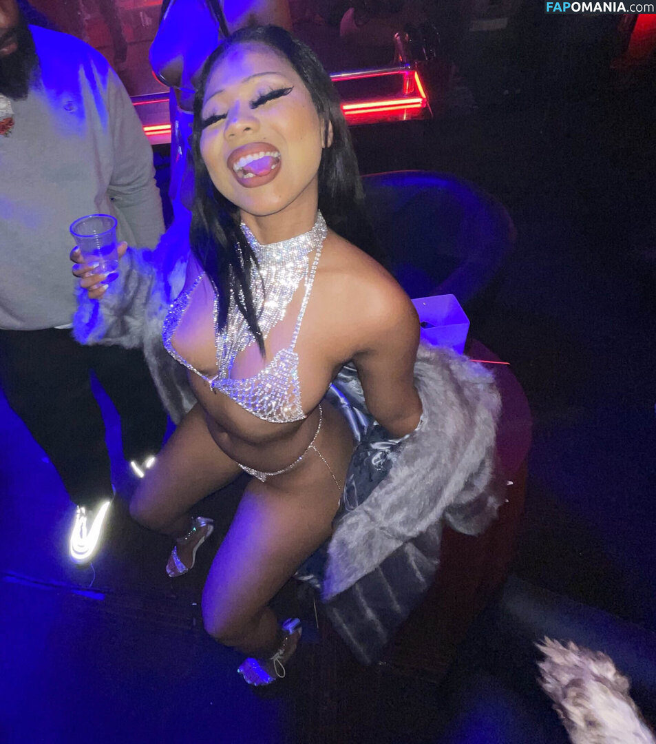 SUKIIBABY / Sukibaby / singsukibaby Nud OnlyFans  Fotografie scursă #34