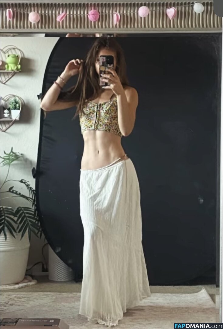 Sunflower ASMR / sunflowerVA / sunflowerrasmr Nud OnlyFans  Fotografie scursă #2