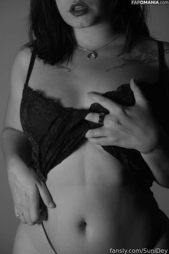 SuniDey / sunidey_ Nud OnlyFans  Fotografie scursă #274