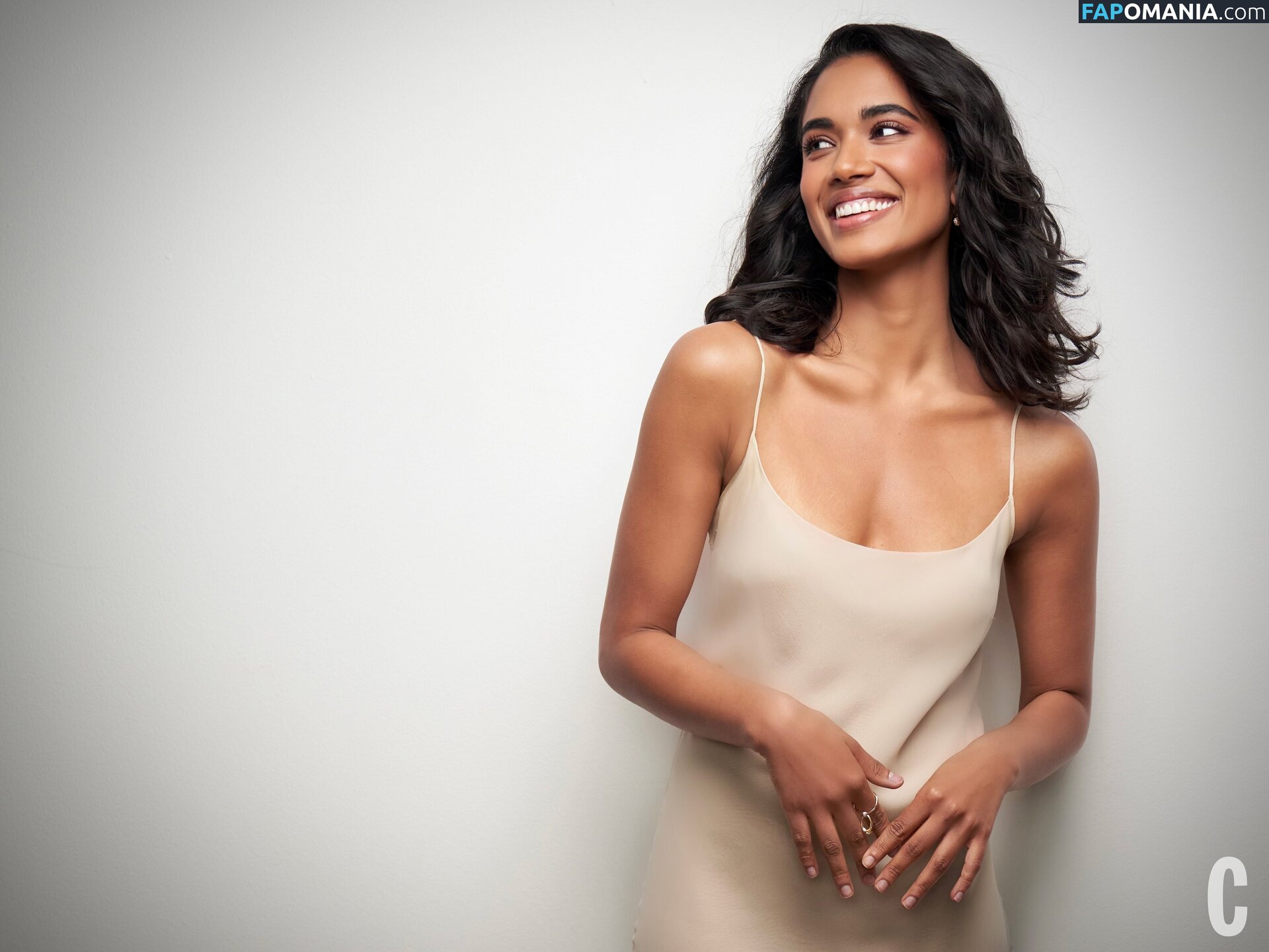 Supriya Ganesh / SupriyaGanesh / https: / supriyaganesh_ Nud OnlyFans  Fotografie scursă #2