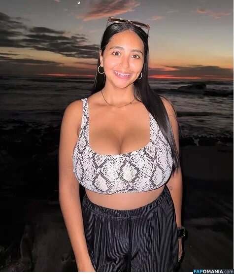 Susana Berrocal / s_bcal / yolaberrocal Nud OnlyFans  Fotografie scursă #4