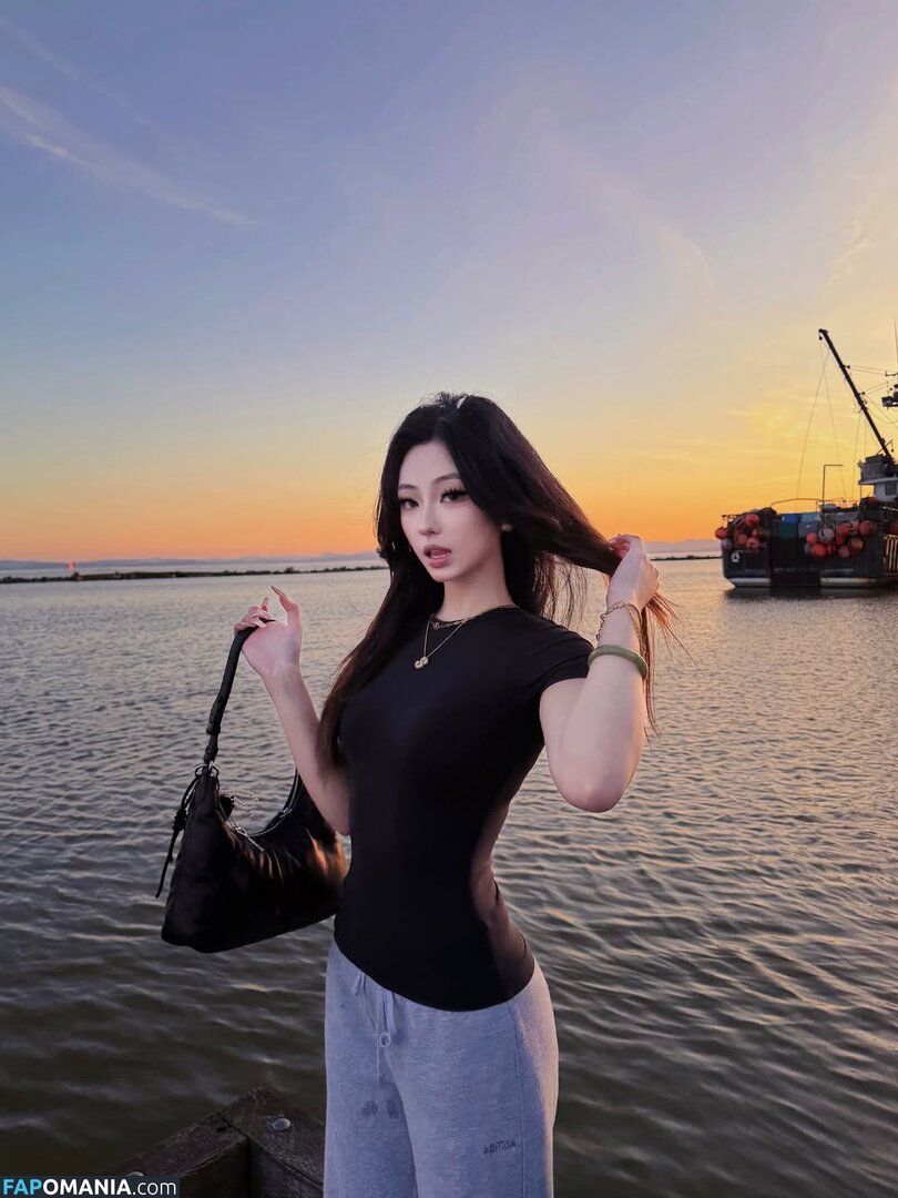 Susansunn / https: / susan_sun17 Nud OnlyFans  Fotografie scursă #7