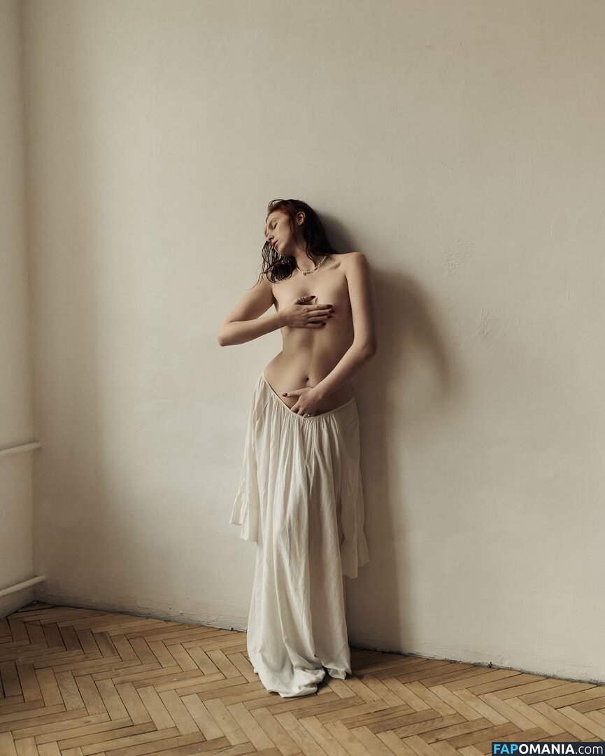 Sveta Bogdanova / sveta_bogdanova_ Nud OnlyFans  Fotografie scursă #2