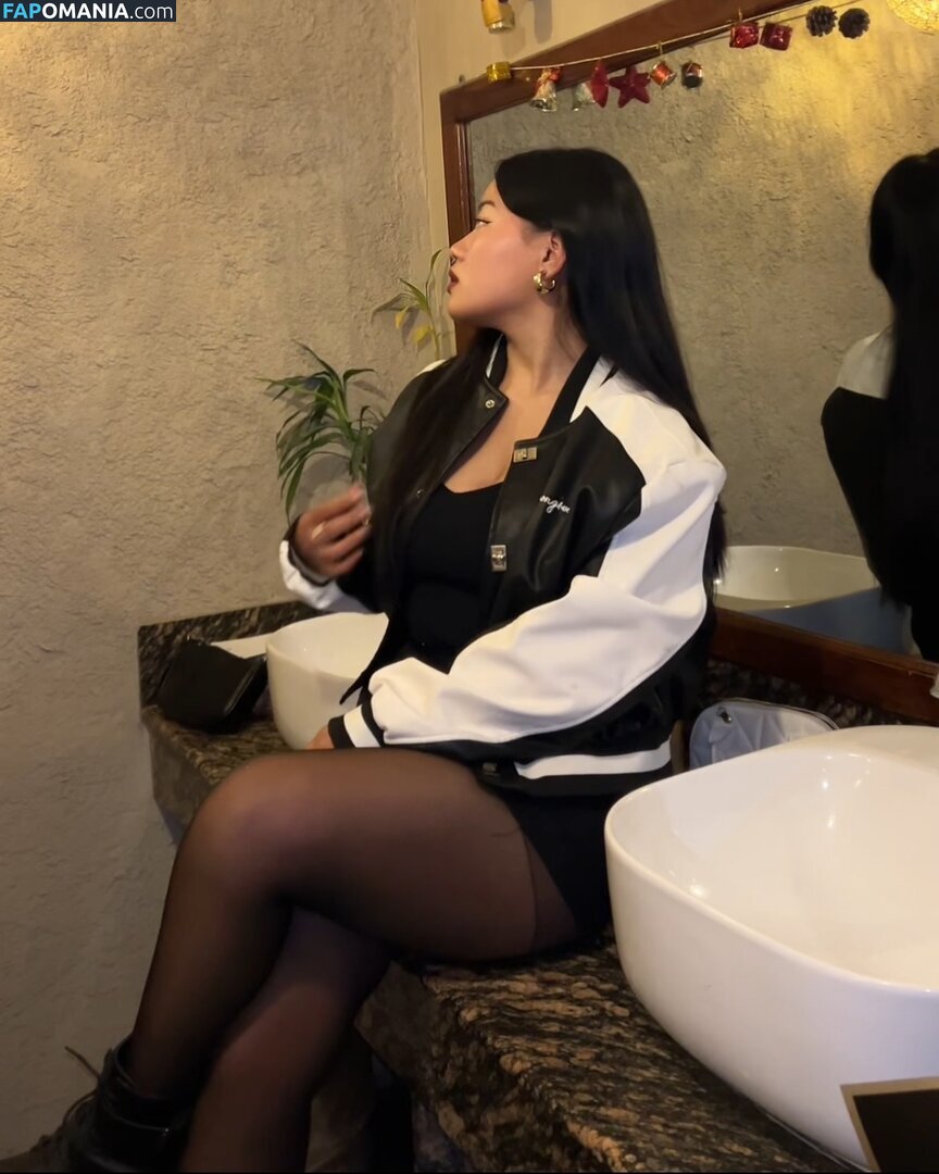 Swastika / raiswastikaa Nud OnlyFans  Fotografie scursă #16