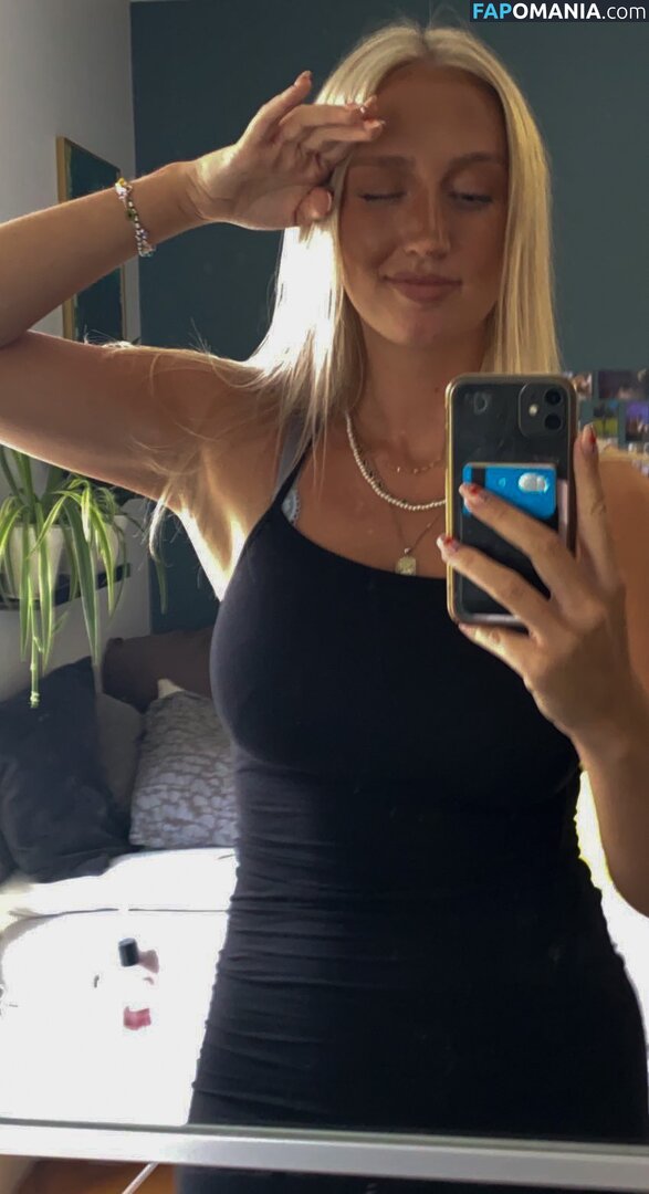 Swedish Girls / alexandratsolakidis / beautifulgirlsofsweden Nud OnlyFans  Fotografie scursă #3