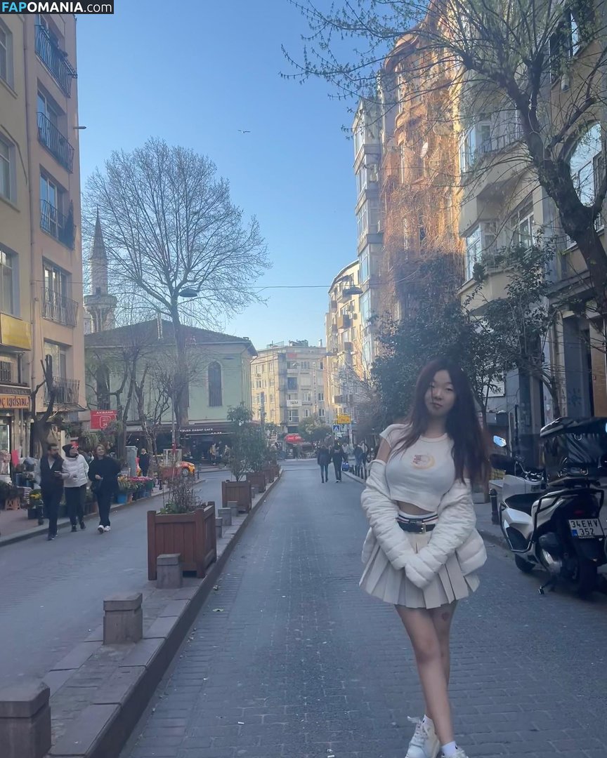 aeqtian03 / babygirlprincesss1 / juicybabygrl / sweetasianchick03 Nud OnlyFans  Fotografie scursă #1