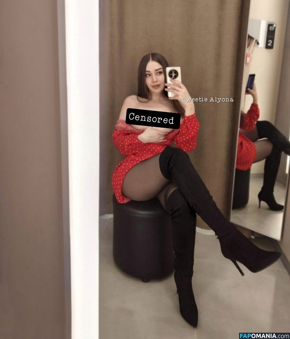 sweetie_alyona_free Nud OnlyFans  Fotografie scursă #2