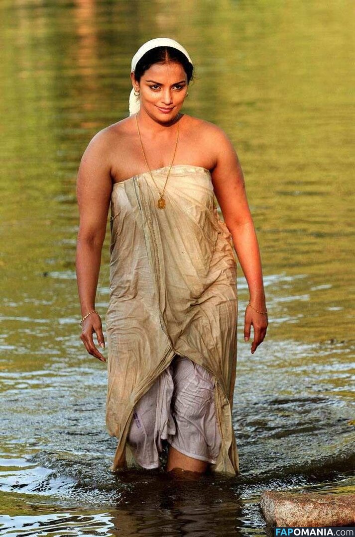 Swetha Menon Nud OnlyFans  Fotografie scursă #4