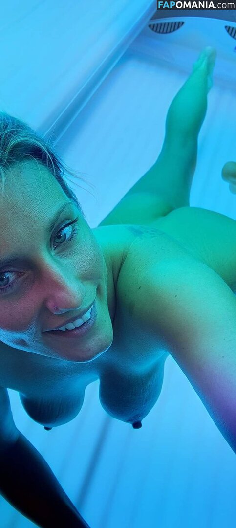 Sylvie Baby / Sylvie_b10 / https: / sylvie_b10_free Nud OnlyFans  Fotografie scursă #3