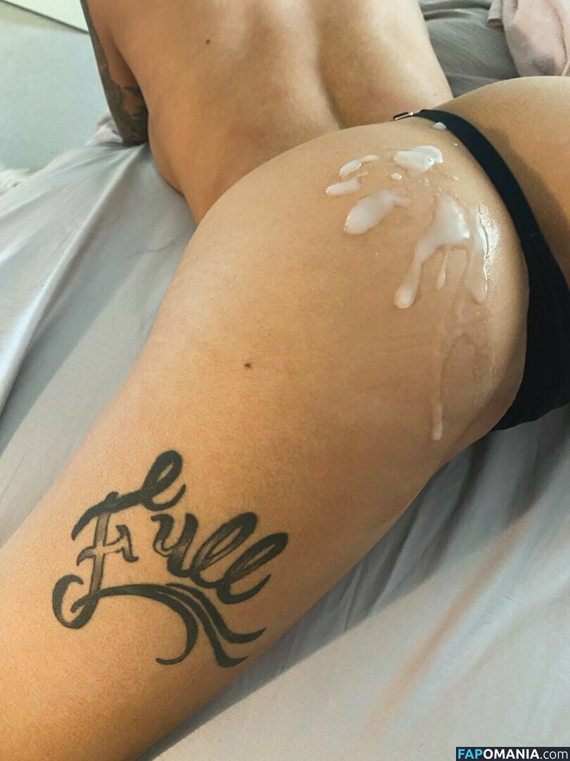 Tamika Dudley / meeksboo / tamikaa_dd Nud OnlyFans  Fotografie scursă #11