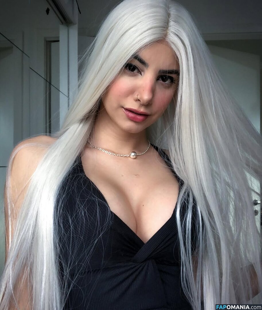 Carol Oliveira / Tawna / tawnaa_ Nud OnlyFans  Fotografie scursă #2