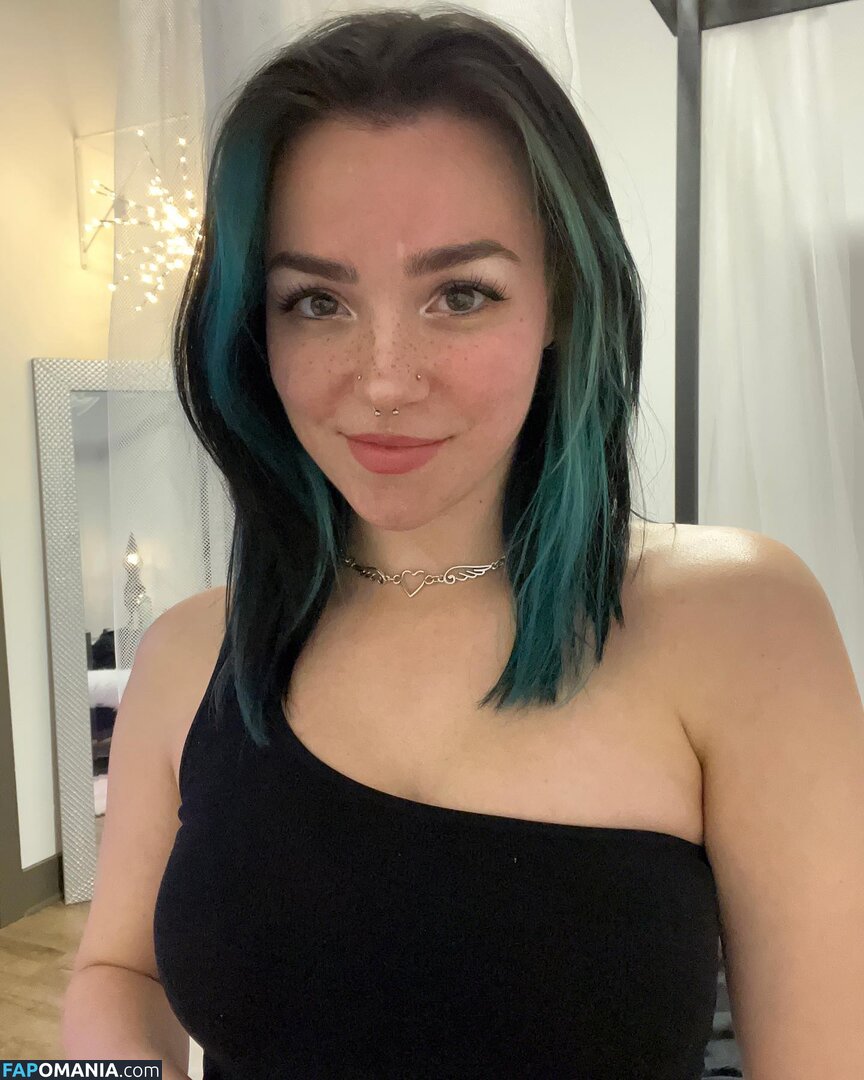 Taylien / https: / taylienxp Nud OnlyFans  Fotografie scursă #4