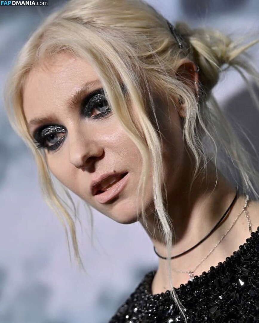 Taylor Momsen / aryelsoul / taylormomsen Nud OnlyFans  Fotografie scursă #706