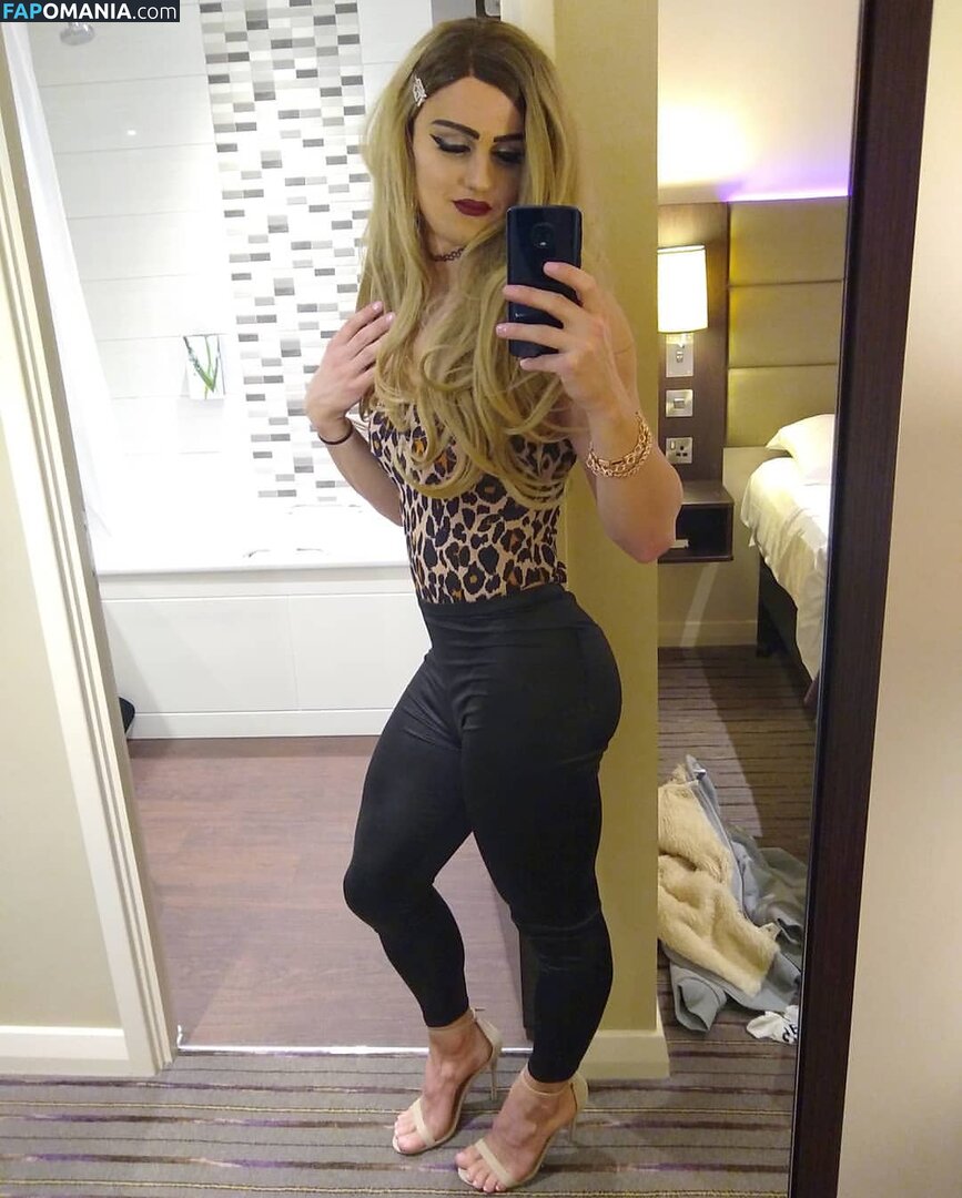 tayrosiee Nud OnlyFans  Fotografie scursă #6