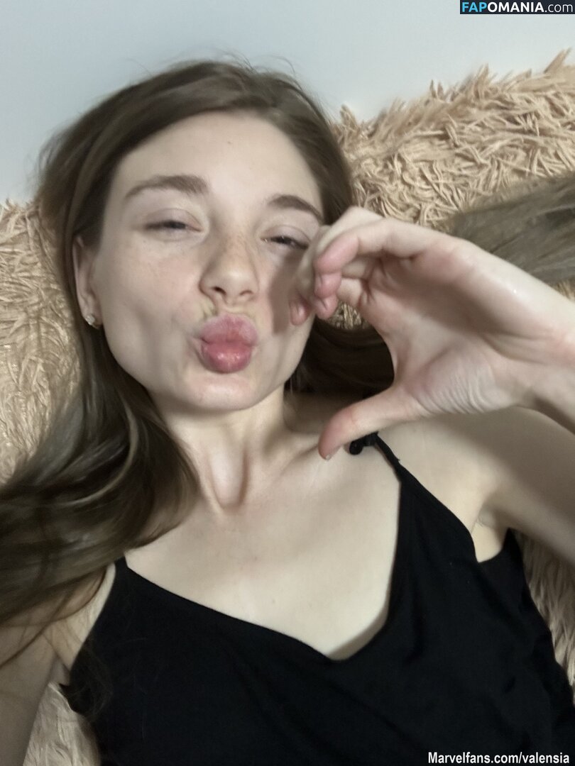 MarvelCharm / TeenMarvel / sabinatomkova Nud OnlyFans  Fotografie scursă #82