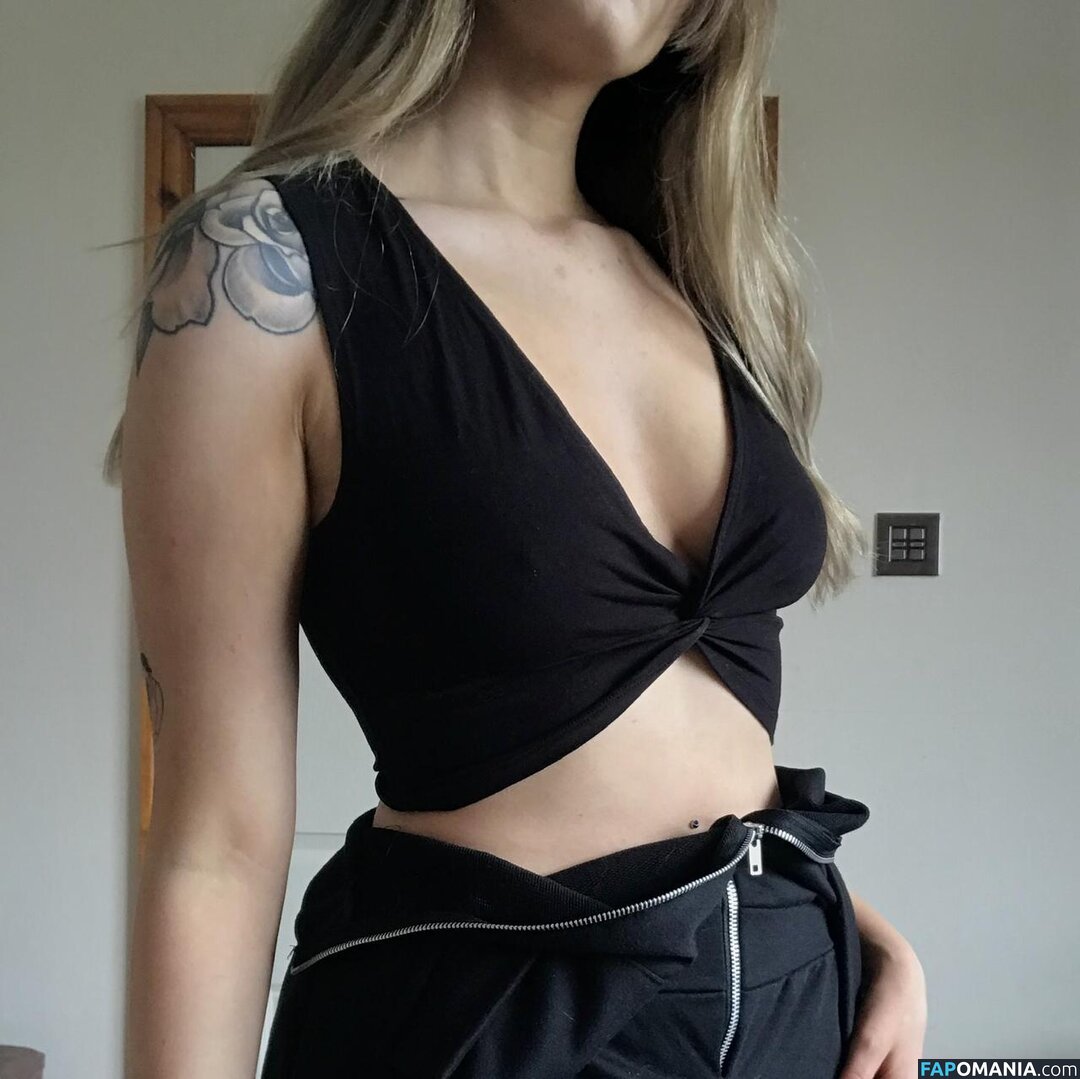 cl0ut / th0tb0t Nud OnlyFans  Fotografie scursă #17