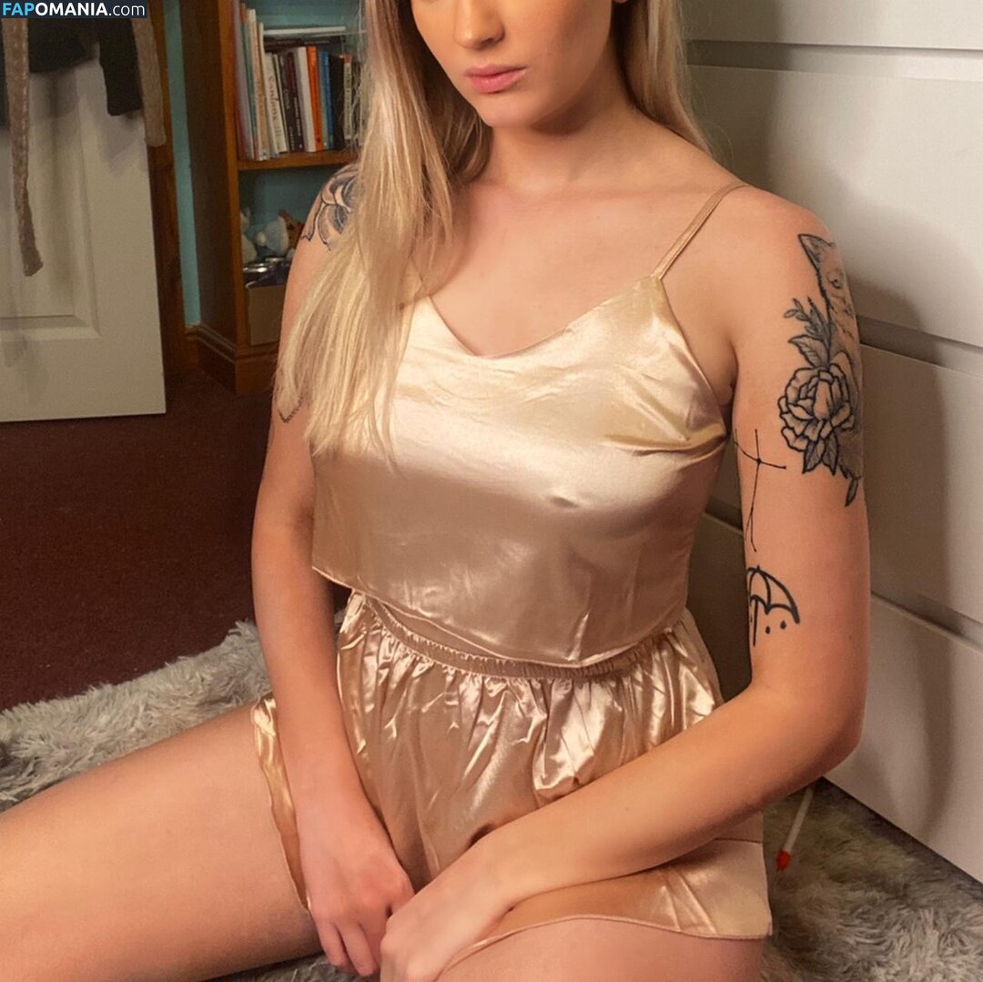 cl0ut / th0tb0t Nud OnlyFans  Fotografie scursă #18