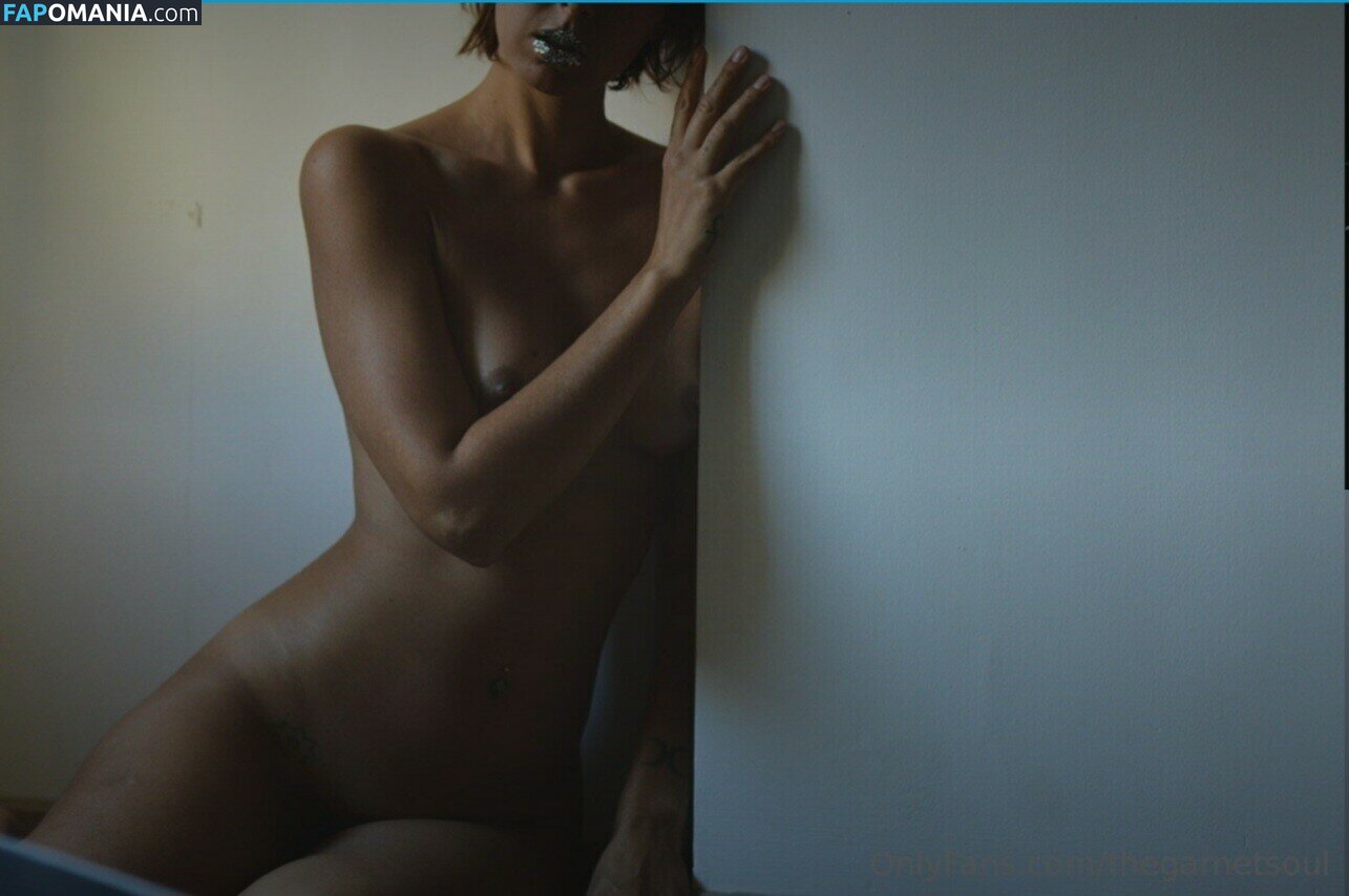 robincy / robincyn / thegarnetsoul Nud OnlyFans  Fotografie scursă #19