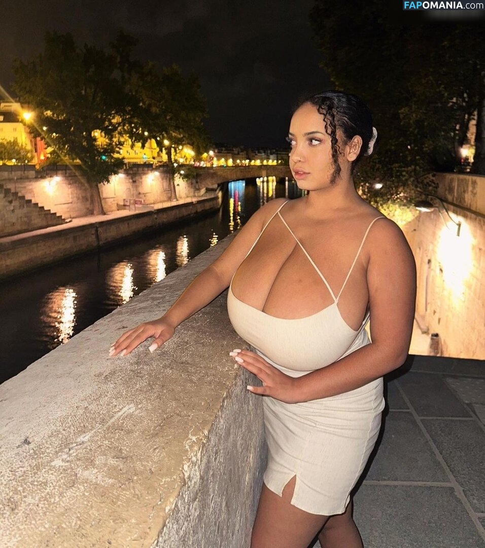 girlinred / thegirlinred0 Nud OnlyFans  Fotografie scursă #159