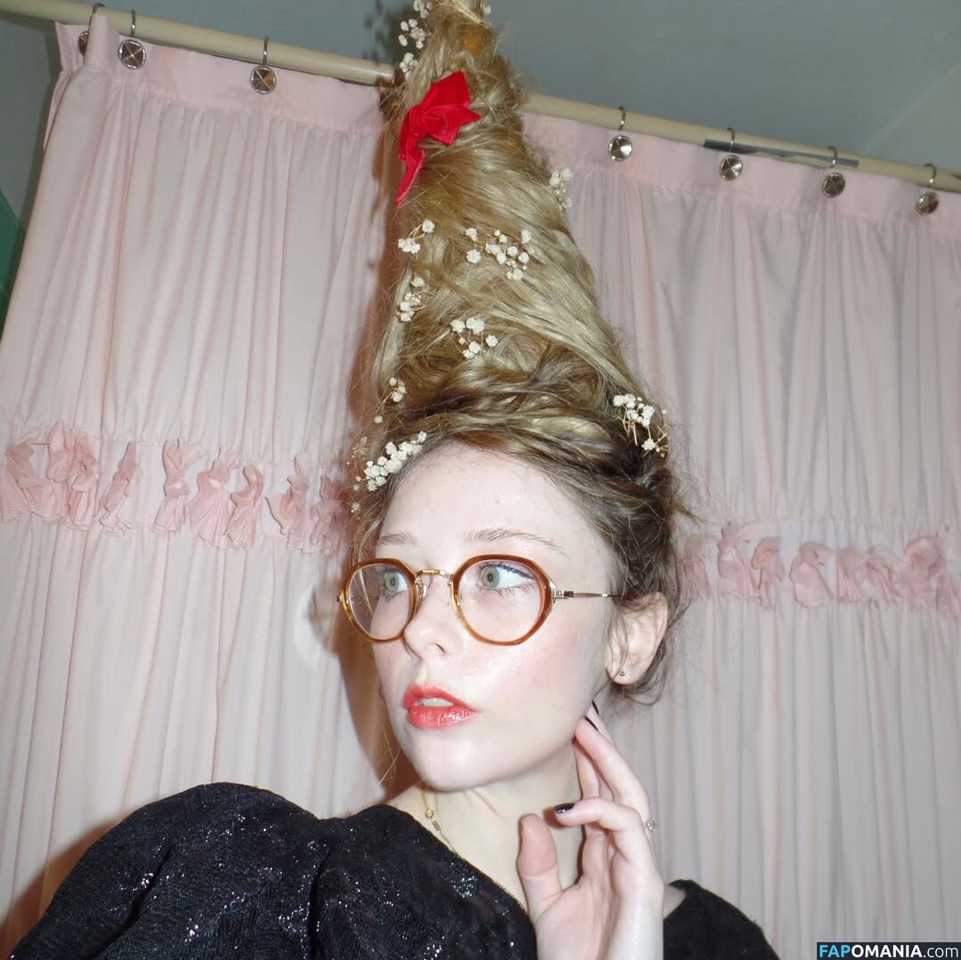 SuzieSon / charlieisomething / mymotherfvckedmickjagger / thestrawberrybutcher Nud OnlyFans  Fotografie scursă #16