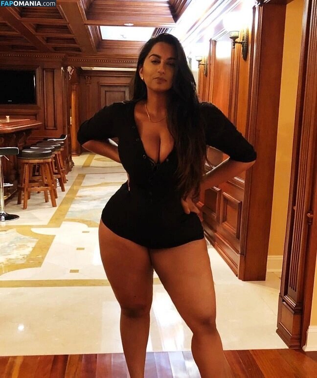Thickest Desi Babe / curvyindians / thickestdesibabe Nud OnlyFans  Fotografie scursă #1