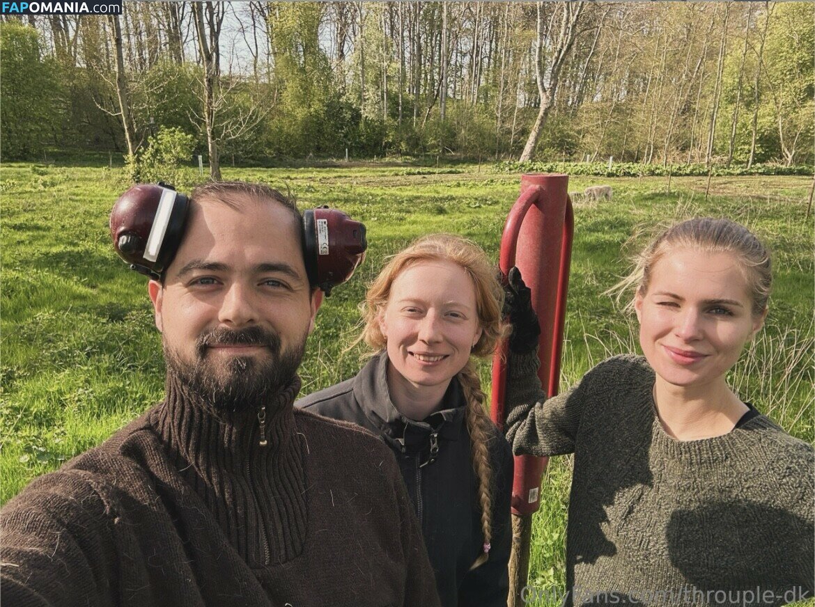 Throuple-dk Nud OnlyFans  Fotografie scursă #12