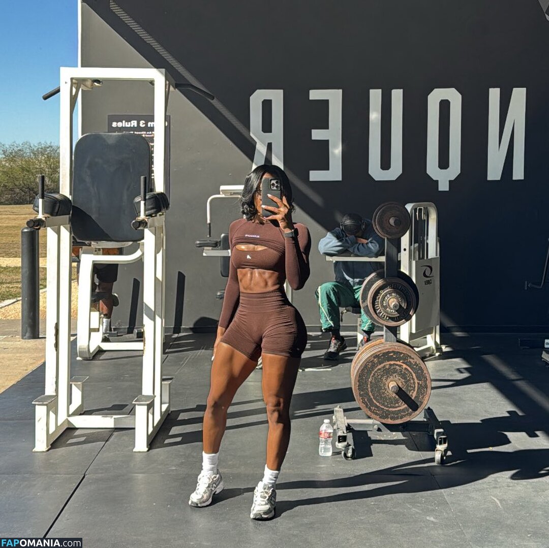 T.hoowww / Tiara Howard Nud OnlyFans  Fotografie scursă #19