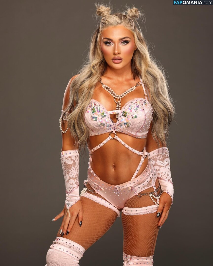 Tiffany Stratton / tiffanywwe / tiffstrattonwwe Nud OnlyFans  Fotografie scursă #213