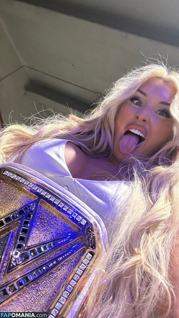Tiffany Stratton / tiffanywwe / tiffstrattonwwe Nud OnlyFans  Fotografie scursă #911