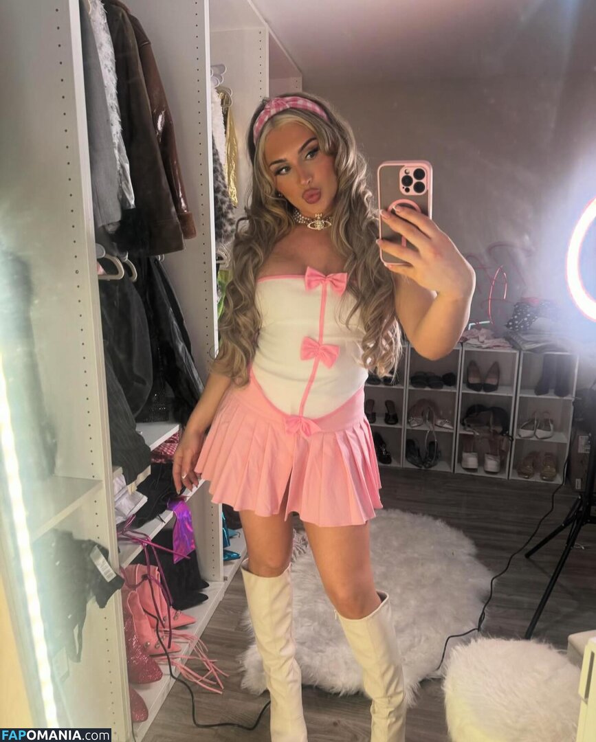 Tiffany Stratton / tiffanywwe / tiffstrattonwwe Nud OnlyFans  Fotografie scursă #927