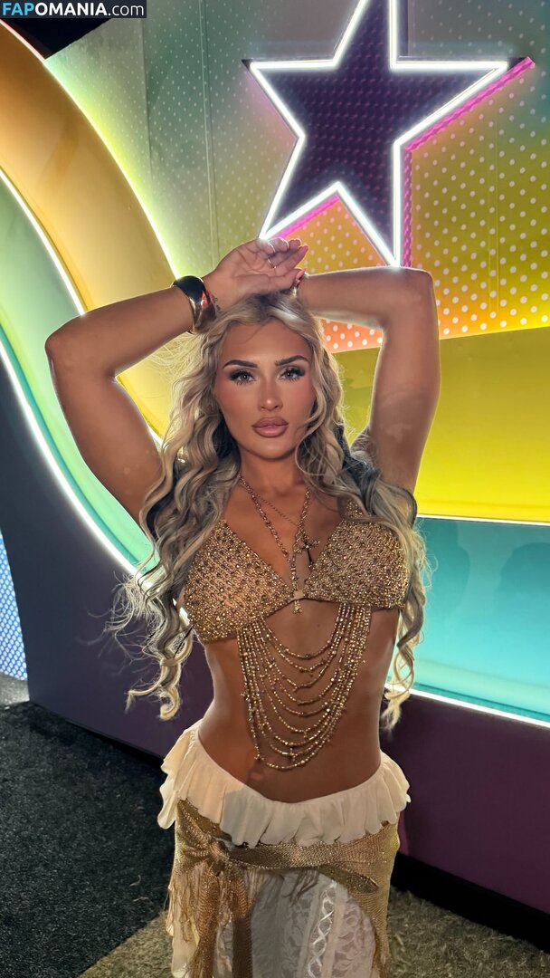 Tiffany Stratton / tiffanywwe / tiffstrattonwwe Nud OnlyFans  Fotografie scursă #943