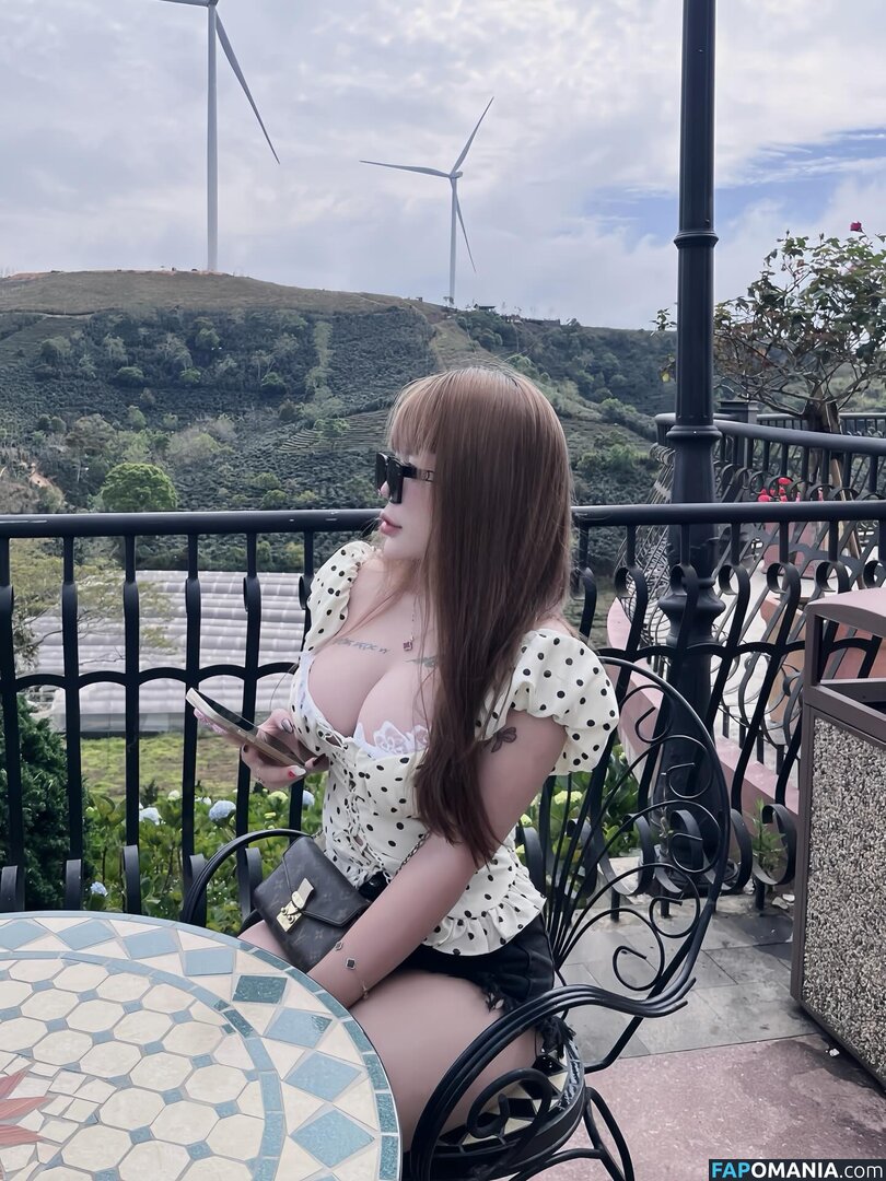 _tn.vyye Nud OnlyFans  Fotografie scursă #9