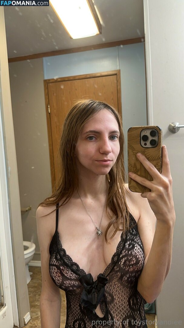 JustinTheTortle / ToyStoryAndiee / andie.out.here Nud OnlyFans  Fotografie scursă #1