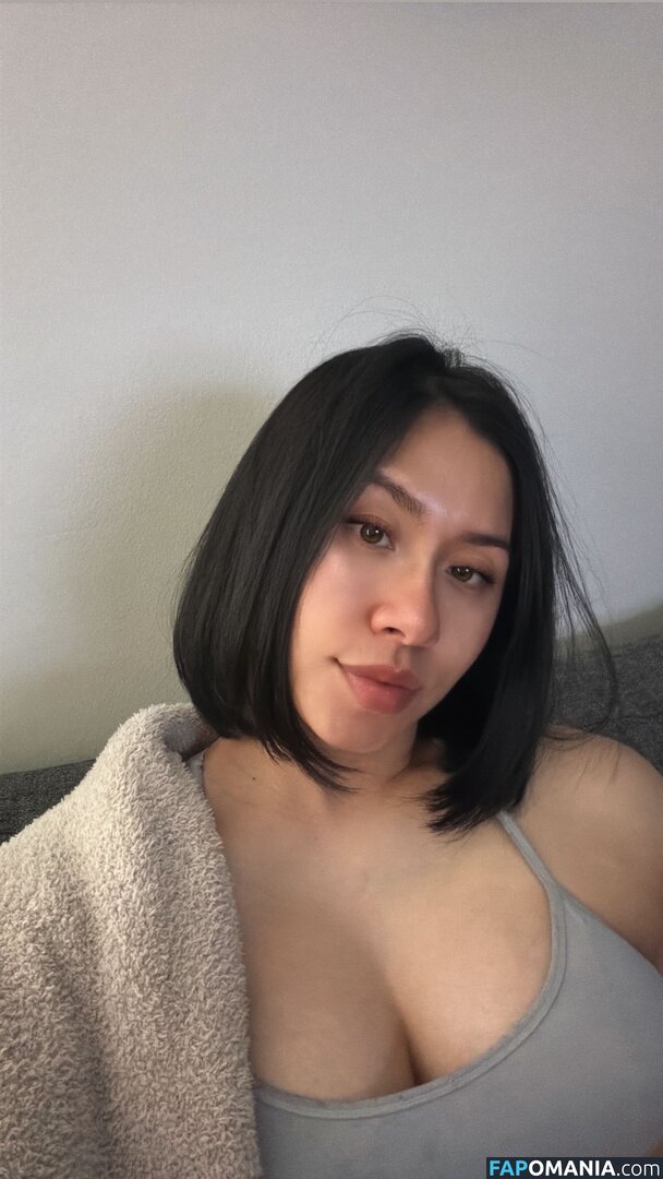 Tray.fitfever | Tray Soe / military / tray.fitfever Nud OnlyFans  Fotografie scursă #10